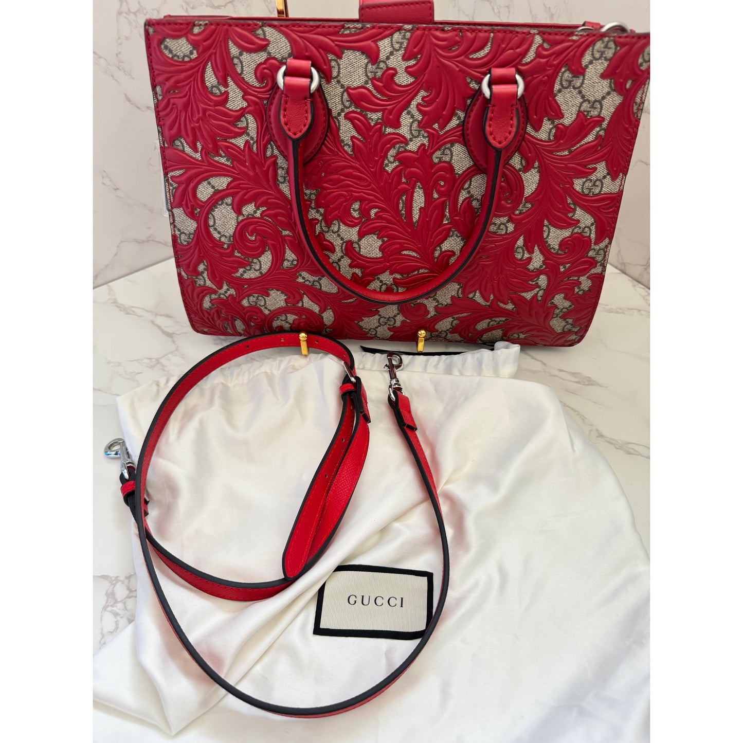 Gucci GG Supreme Canvas Arabesque Tote Bag