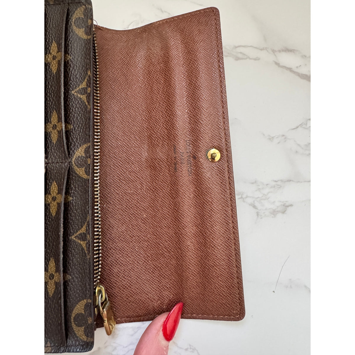 Louis Vuitton Sarah Long Wallet in Mongram Canvas