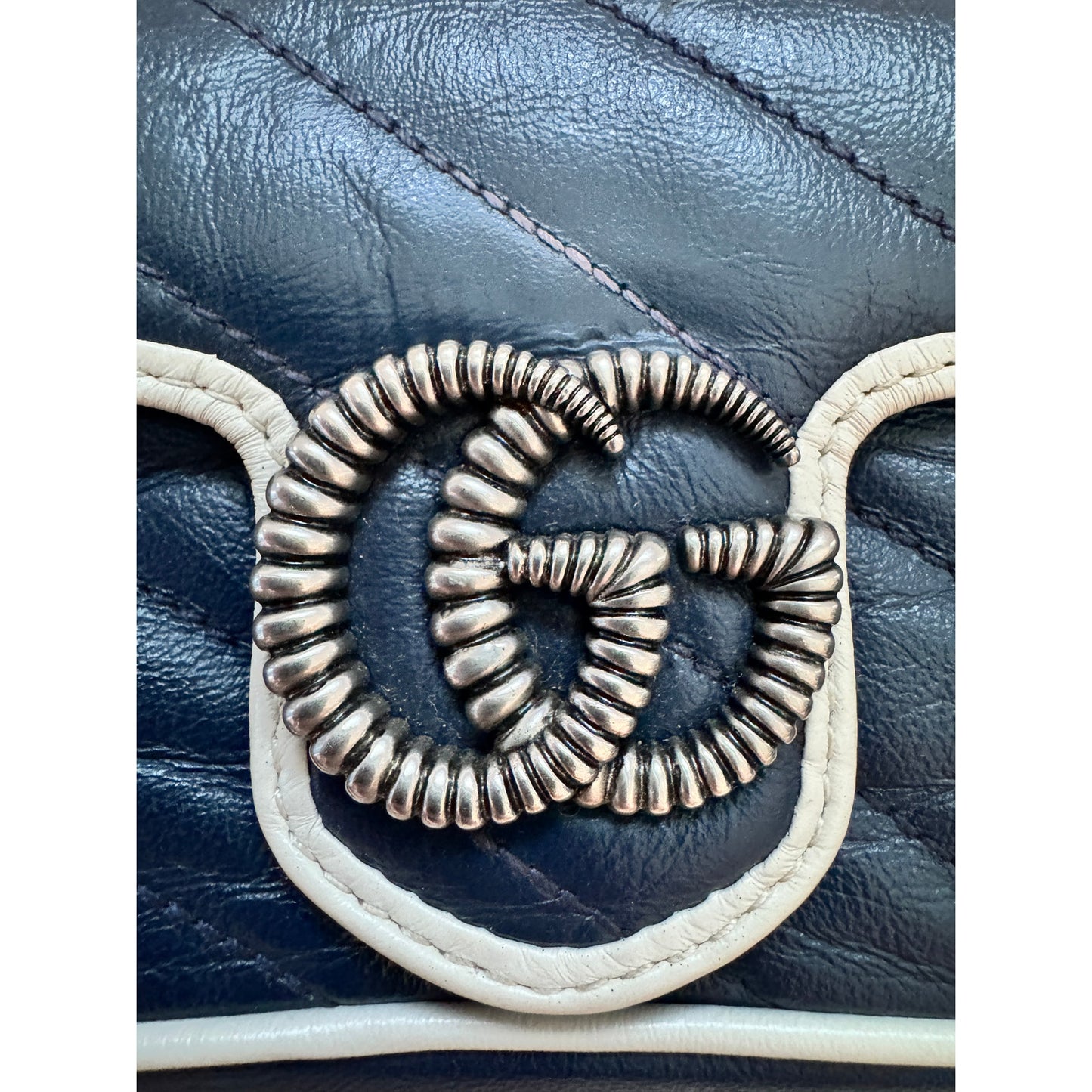 Gucci GG Marmont Torchon Super Mini in NavyWith White Piping