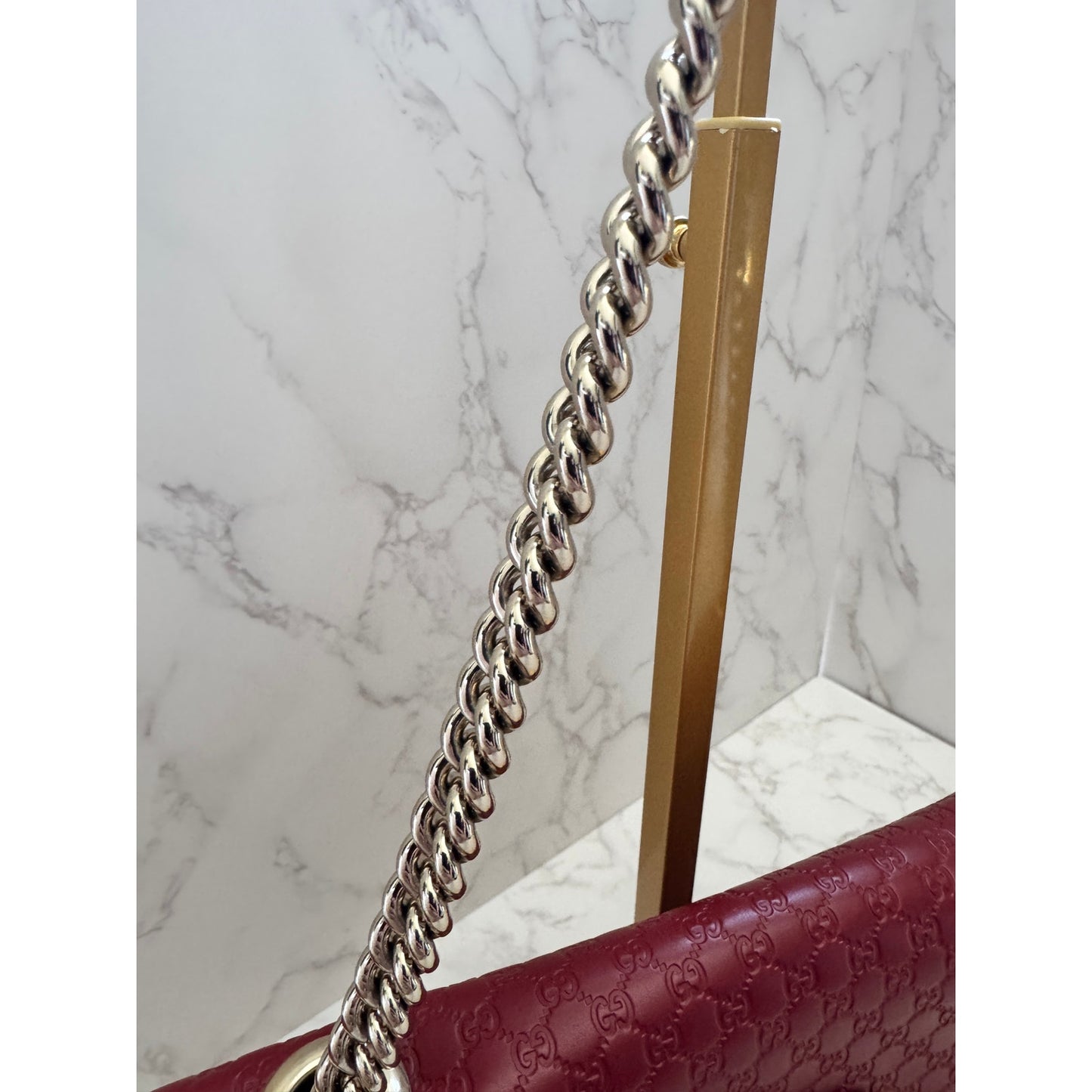 Stunning Gucci Microguccissima Emily Chain Shoulder Bag. Excellent Condition!