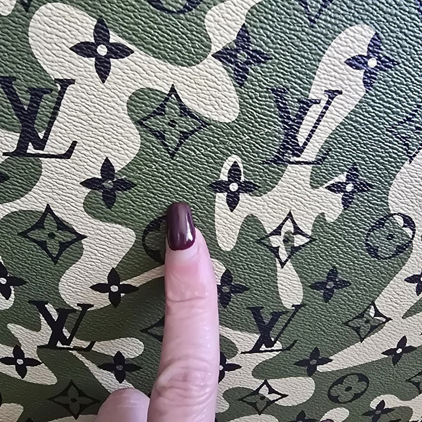 Louis Vuitton x Takashi  Murakami Monogramouflage Pegase 60 Limited Edition