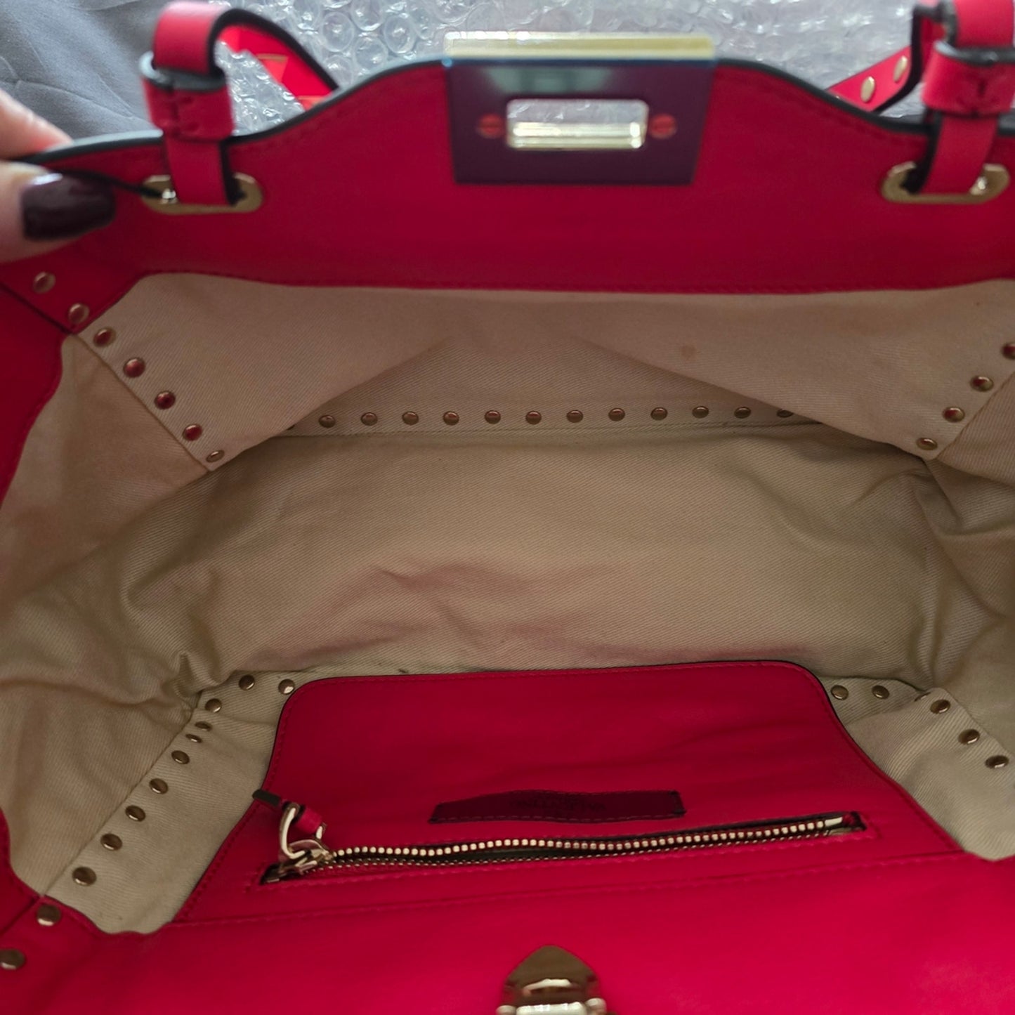 Valentino Garavani Rockstud leather tote