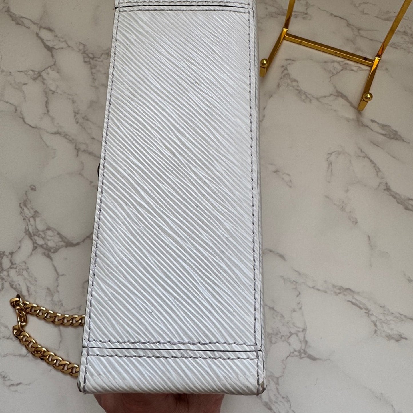 Authentic Louis Vuitton Locky BB in Blanc Epi Leather