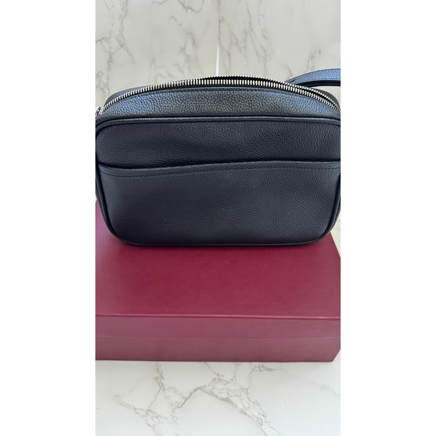 Gucci Black Leather Logo Shoulder Bag in Box!