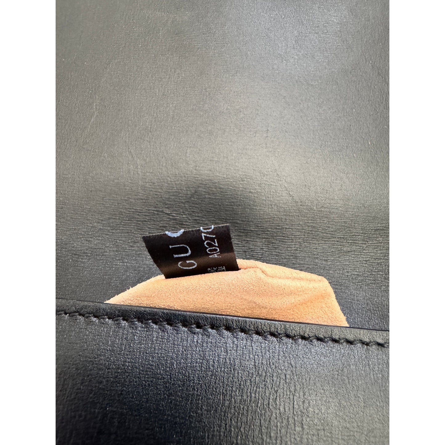 Gucci Rajah Broadway Clutch in Black Leather