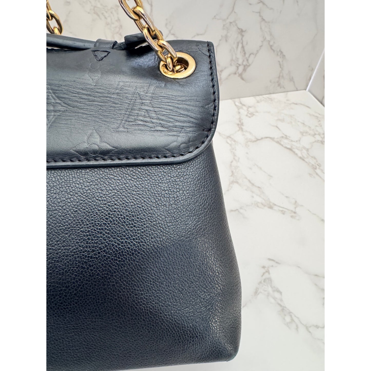 LV Monogram Cuir Plume Ecume Very Chain Bag in black