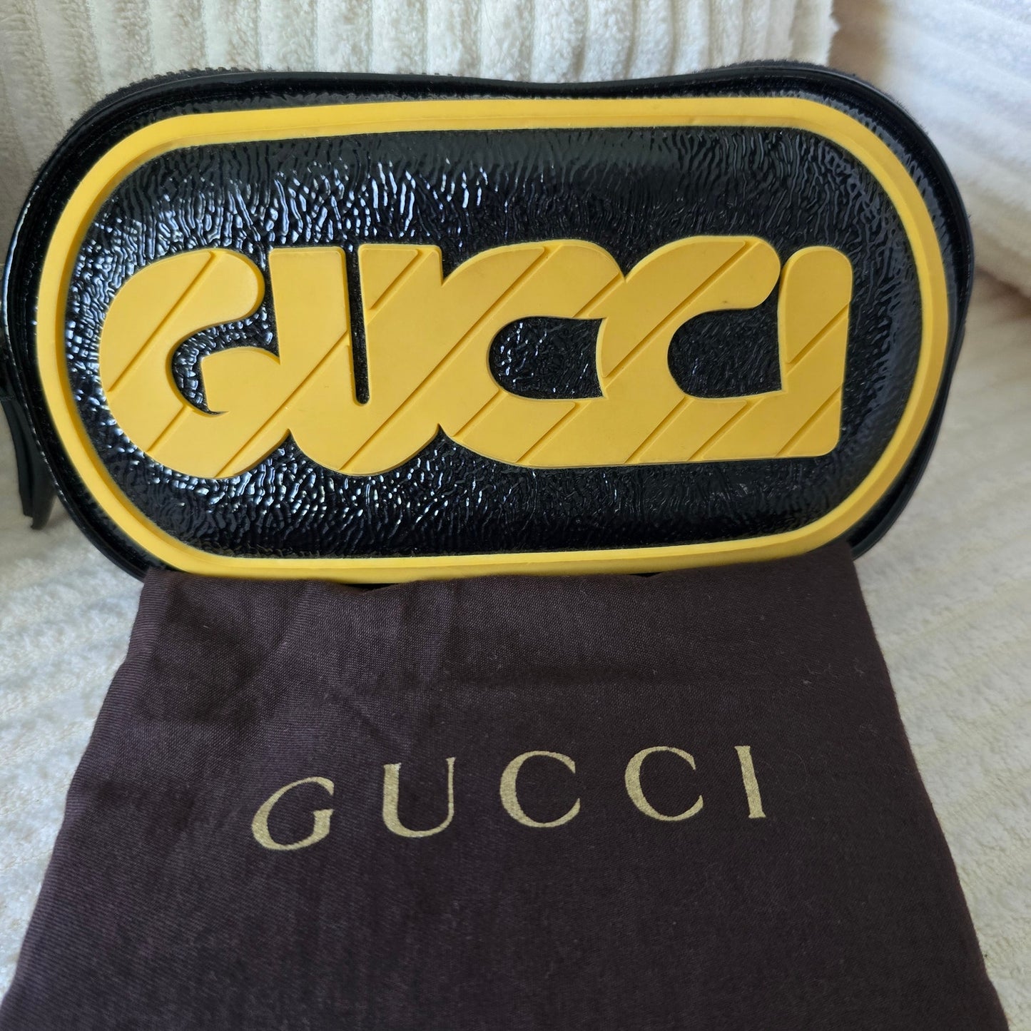 Gucci Game Patch Logo Belt Bag Black/Yellow Size 80/32