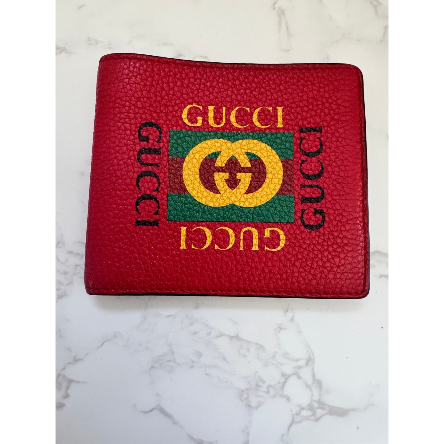 Gucci Red Logo Bifold Wallet in Red Textured Leather