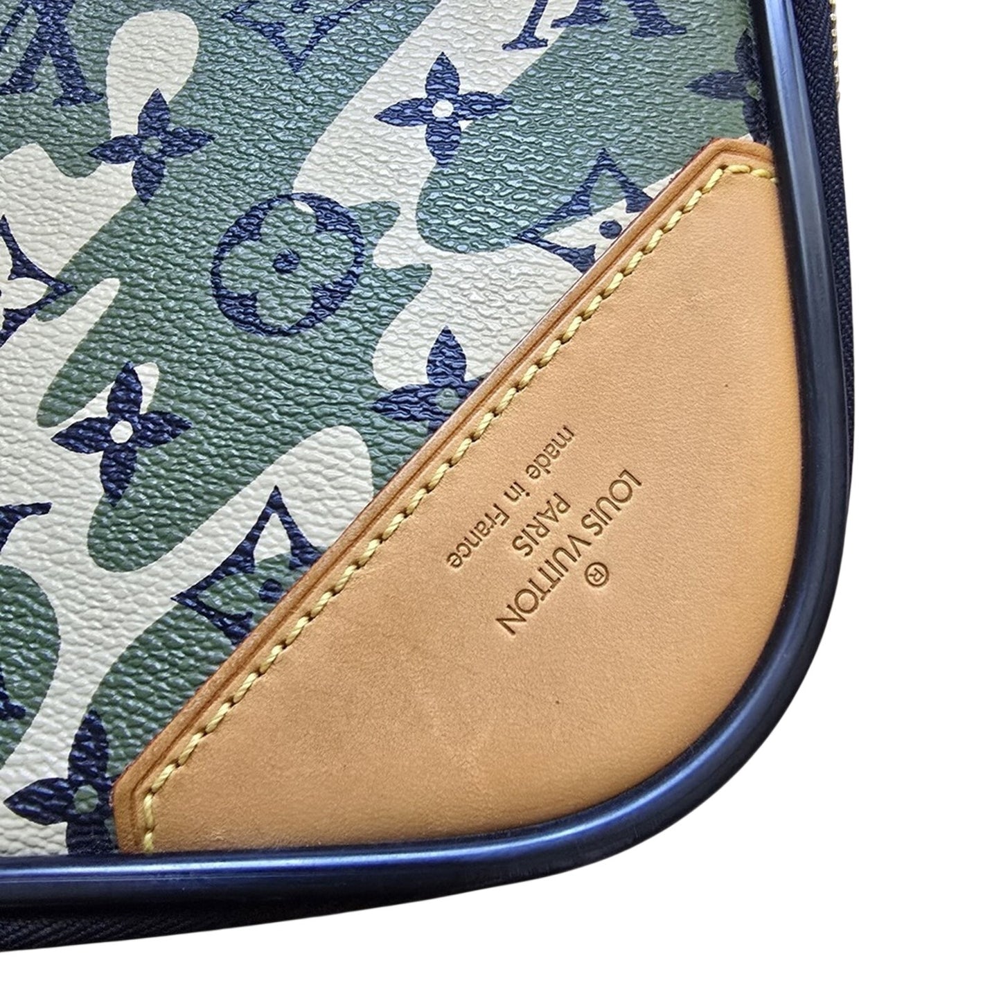 Louis Vuitton x Takashi  Murakami Monogramouflage Pegase 60 Limited Edition