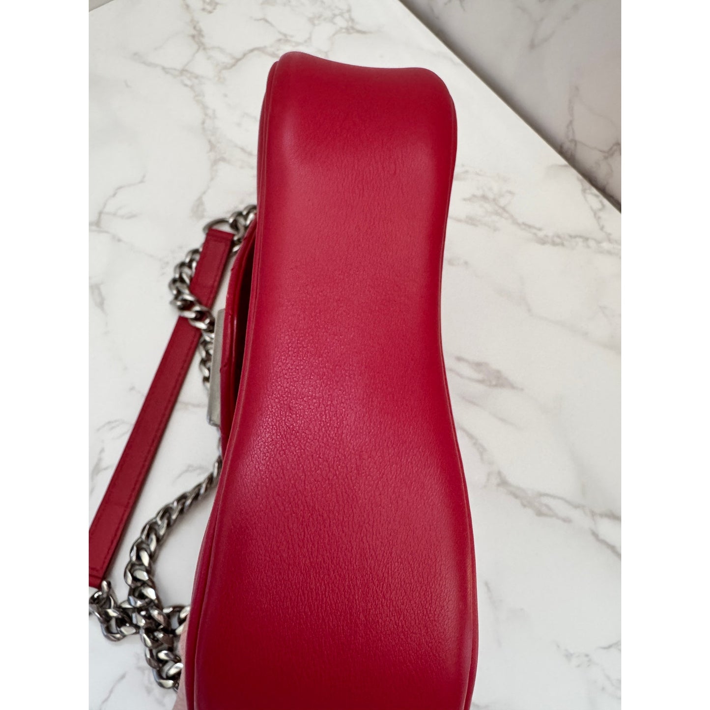 Louis Vuitton New Wave Chain Bag in Red