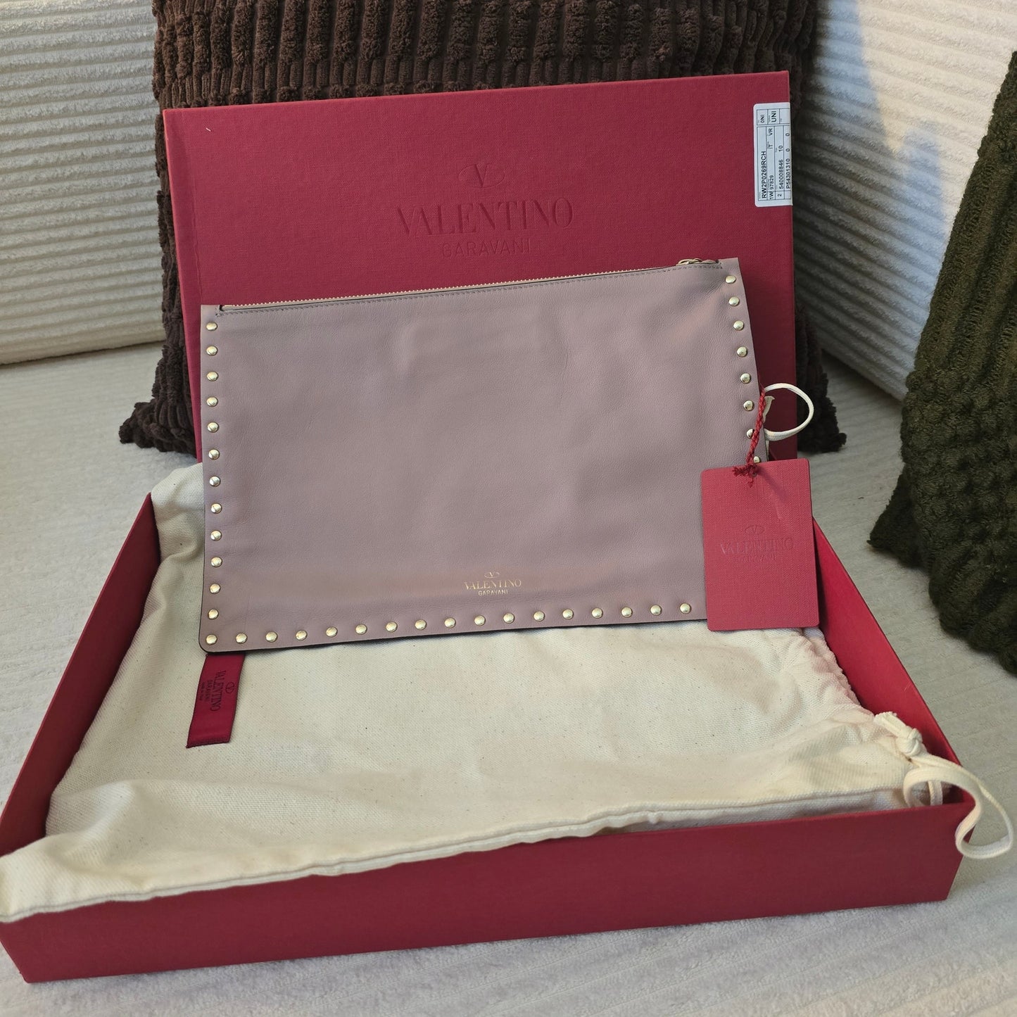 Valentino Garavani Rockstud Leather Large Pouch - NWT