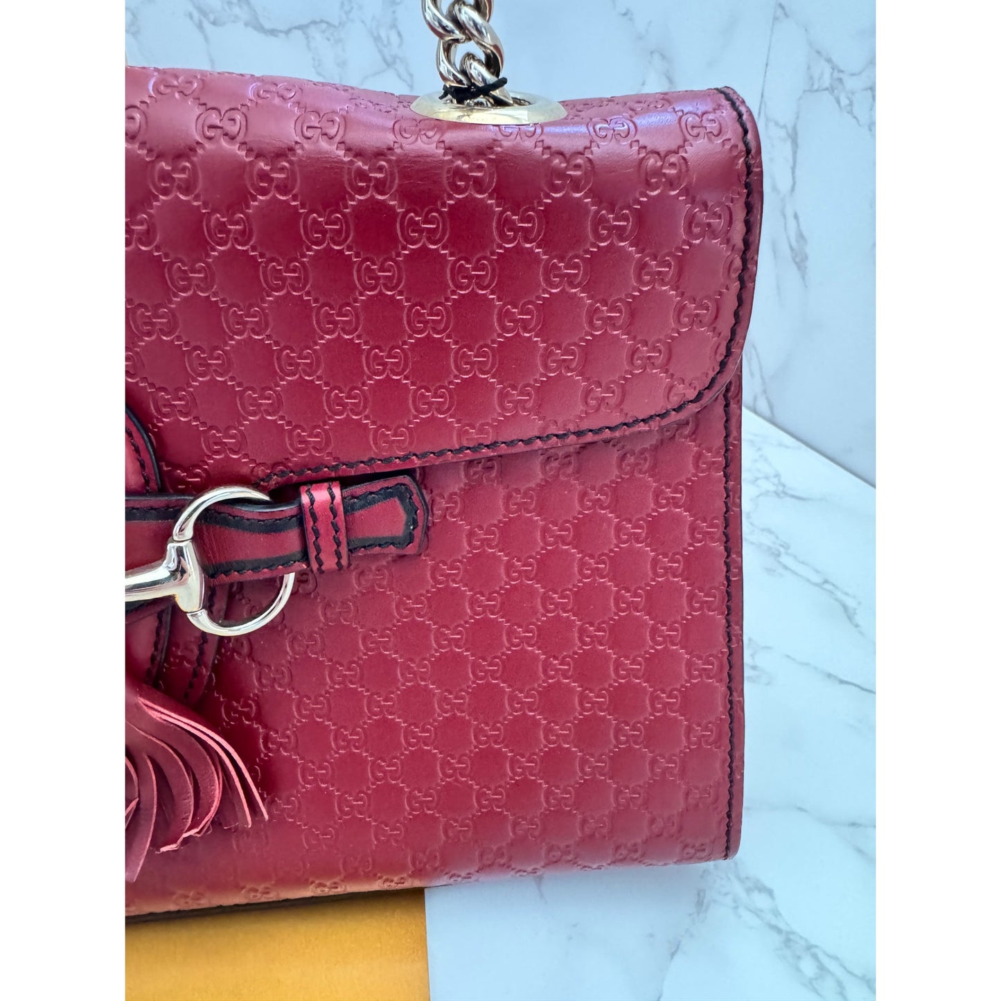Stunning Gucci Microguccissima Emily Chain Shoulder Bag. Excellent Condition!