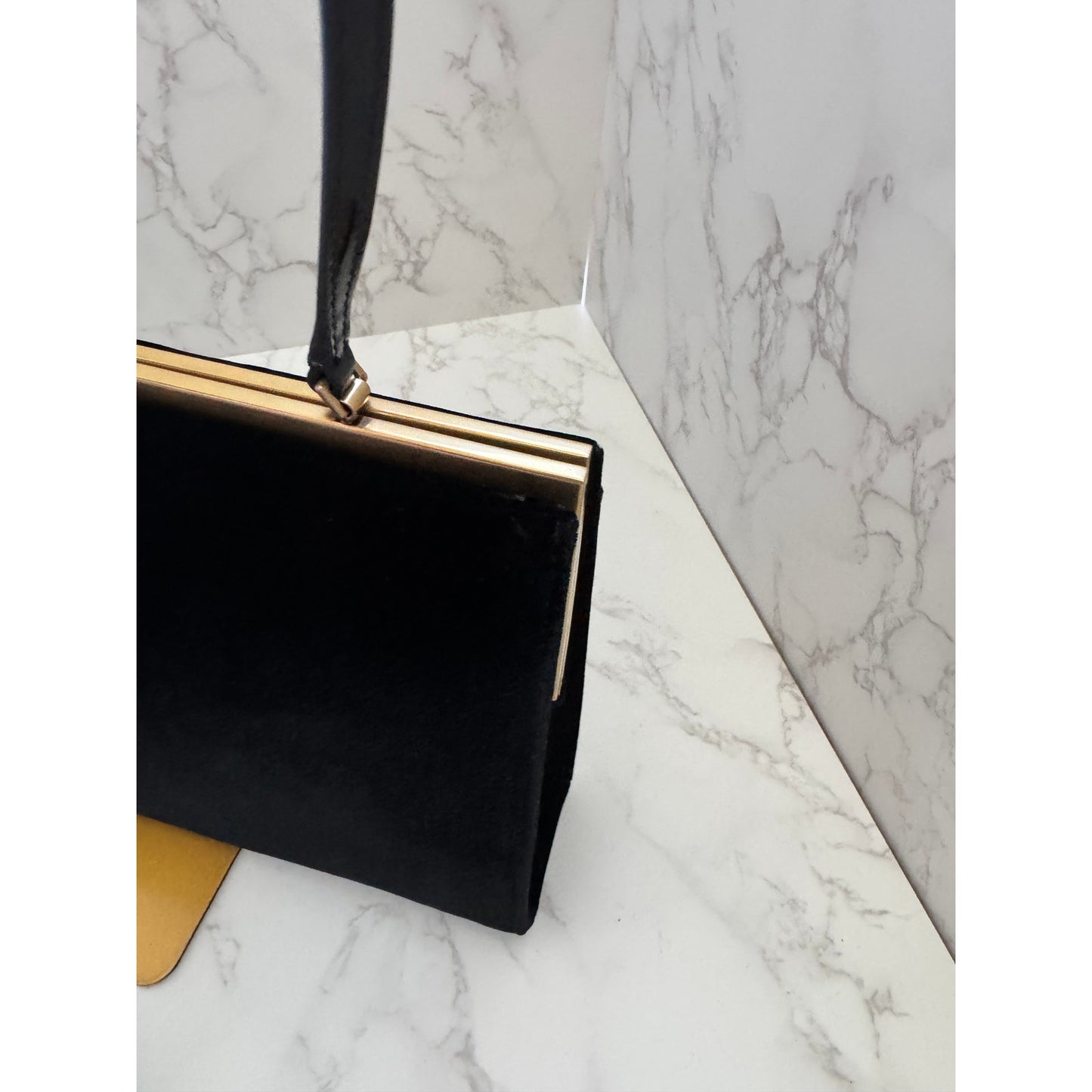 Yves Saint Laurent Le Anne-Marie Shoulder Bag in Black Velvet