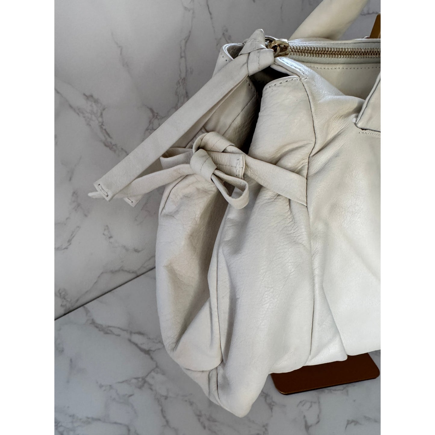 Gucci Hysteria Leather Tote