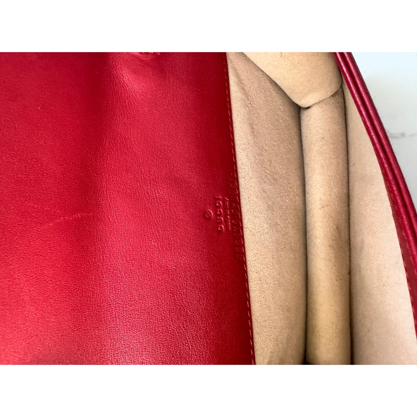 Gucci GG Marmont Matelasse Leather Chain Flap Bag