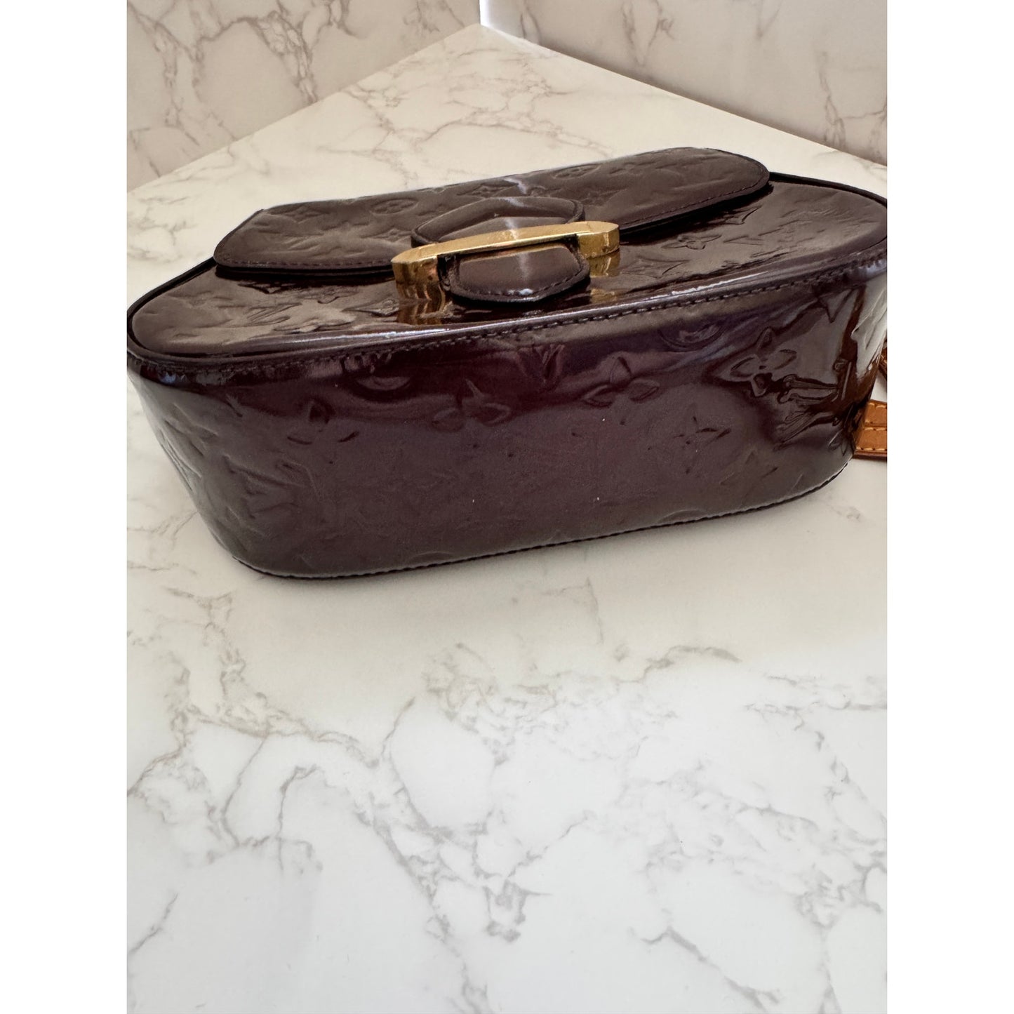 Louis Vuitton Vernis Amarante Patent Leather Bellflower GM Shoulder Bag