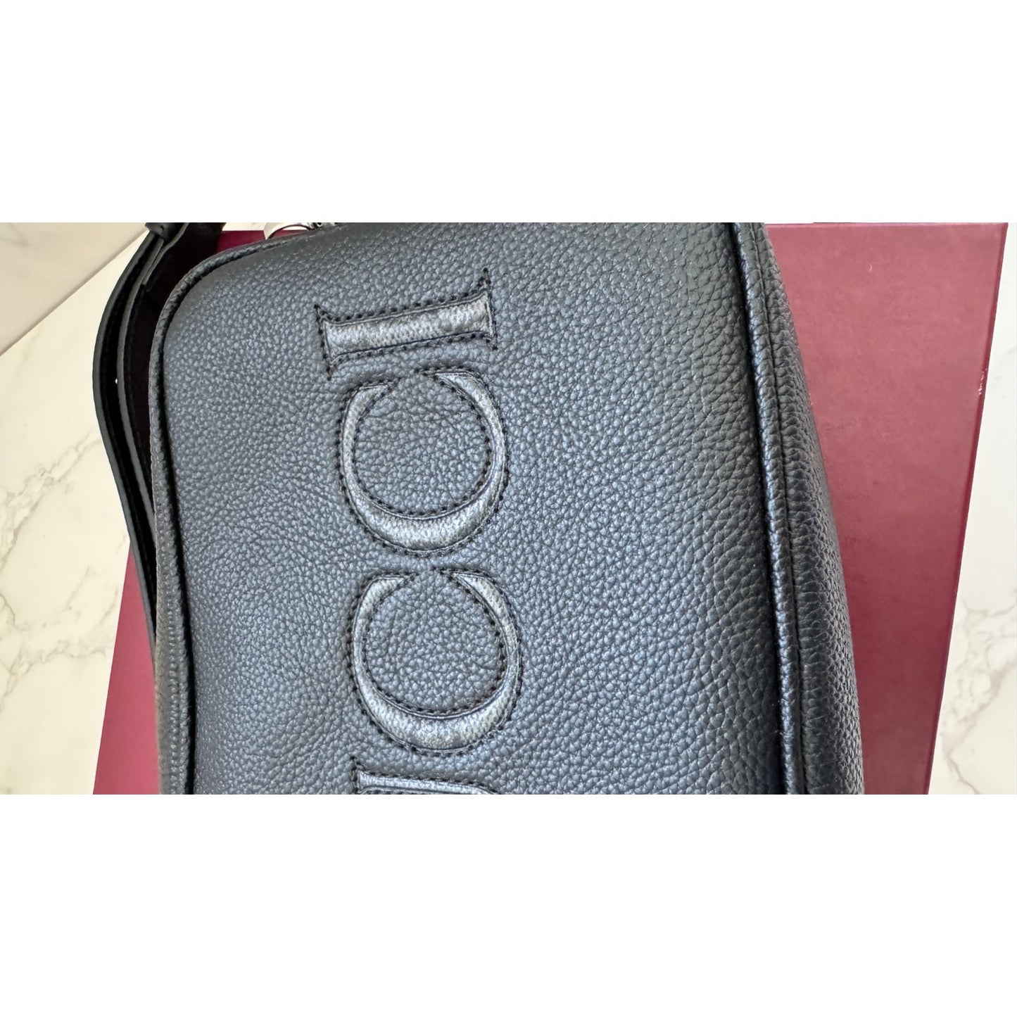 Gucci Black Leather Logo Shoulder Bag in Box!