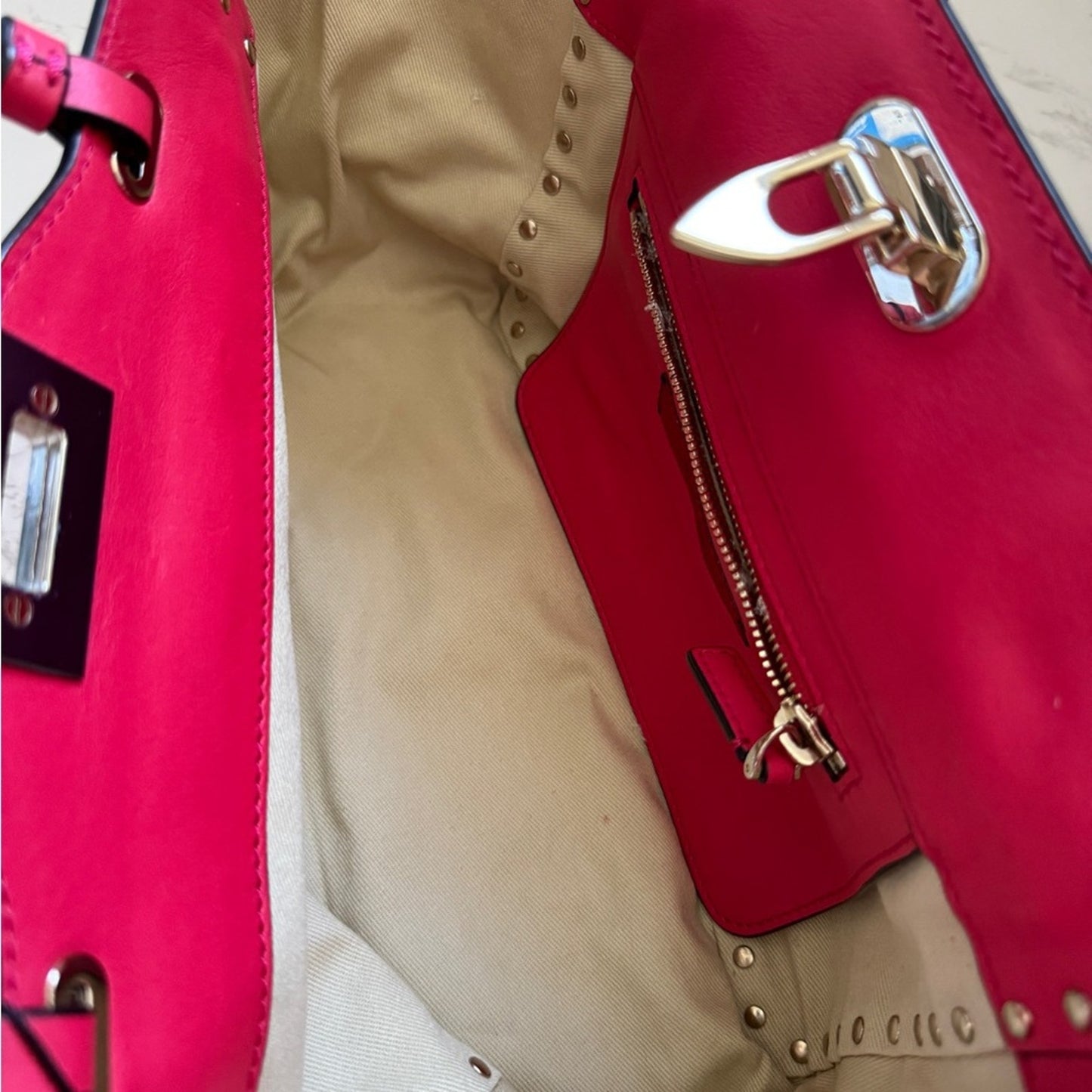 Valentino Garavani Rockstud leather tote