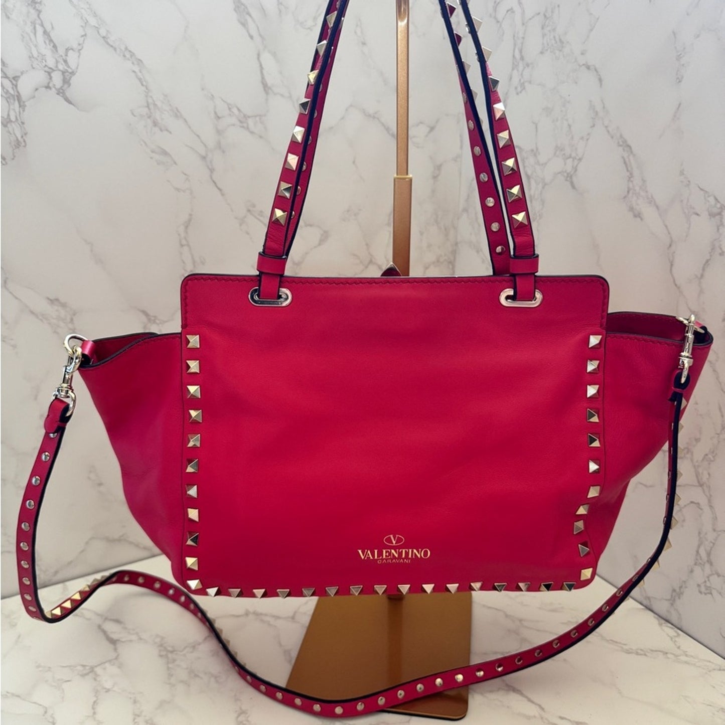 Valentino Garavani Rockstud leather tote