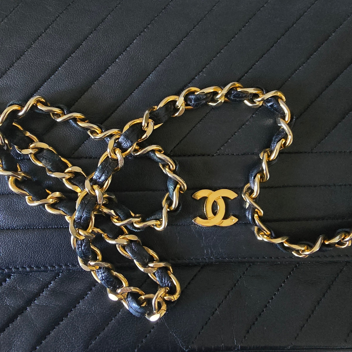 CHANEL Vintage Black Lambskin Diagonal Stitch Chain Flap Bag GHW