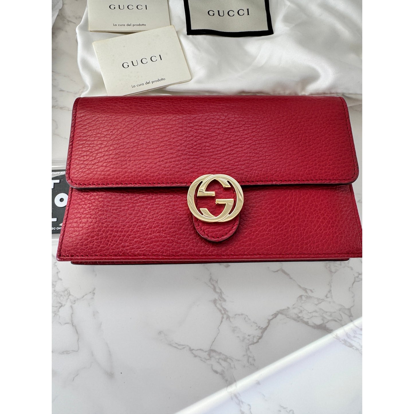 Gucci Interlocking G Wallet On Chain/Crossbody in Textured Calfskin Leather