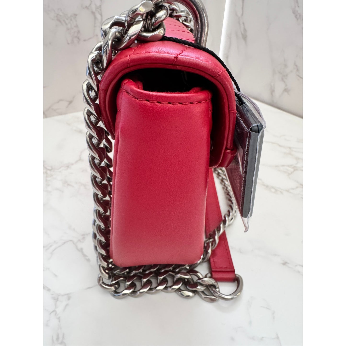 Louis Vuitton New Wave Chain Bag in Red