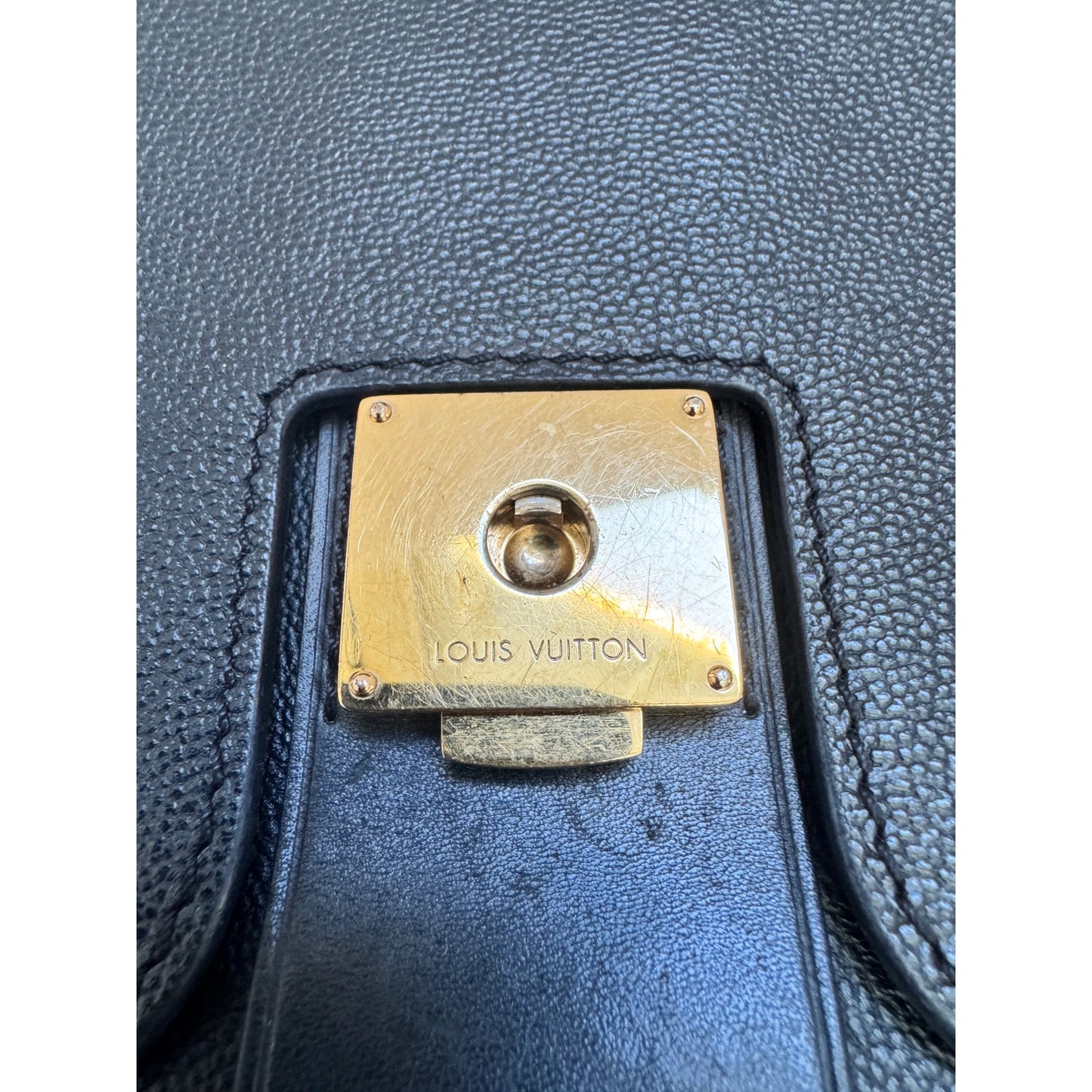 LV Monogram Cuir Plume Ecume Very Chain Bag in black