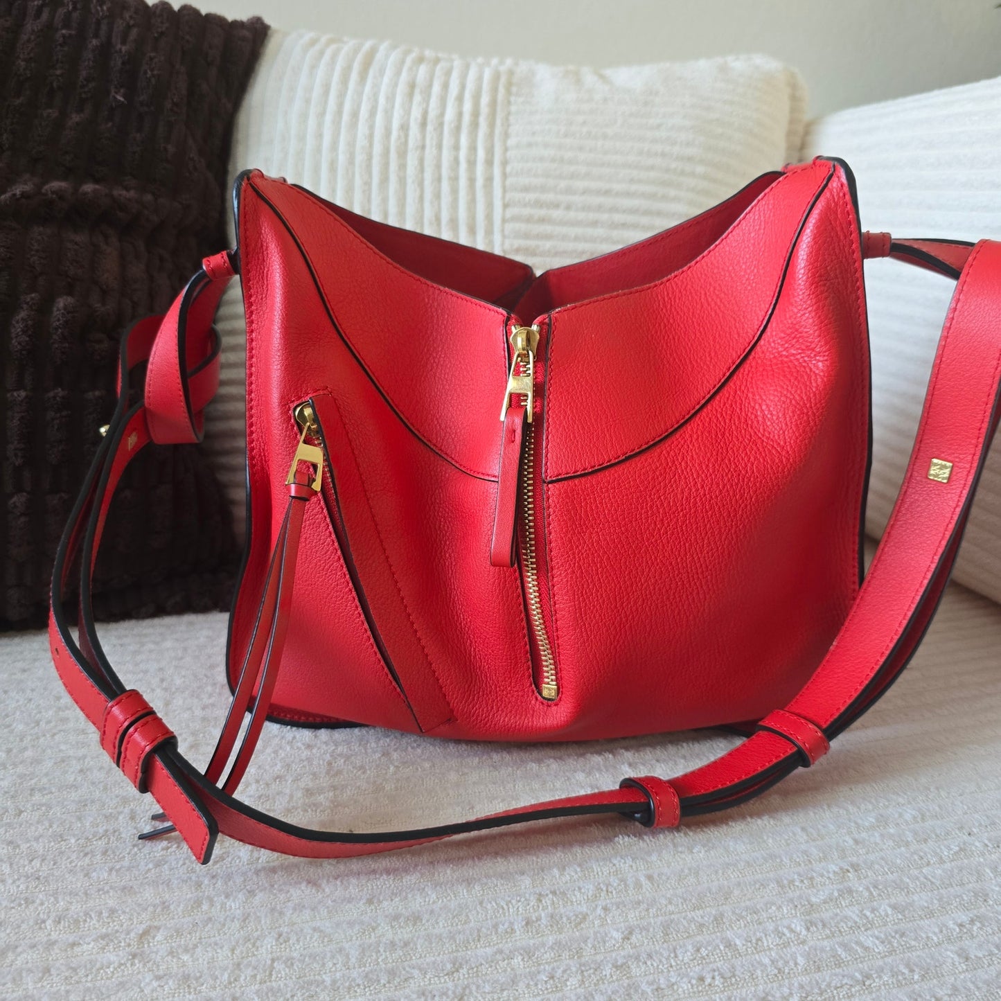 LOEWE Small Hammock Bag Scarlet Red Grained Leather Crossbody Tote