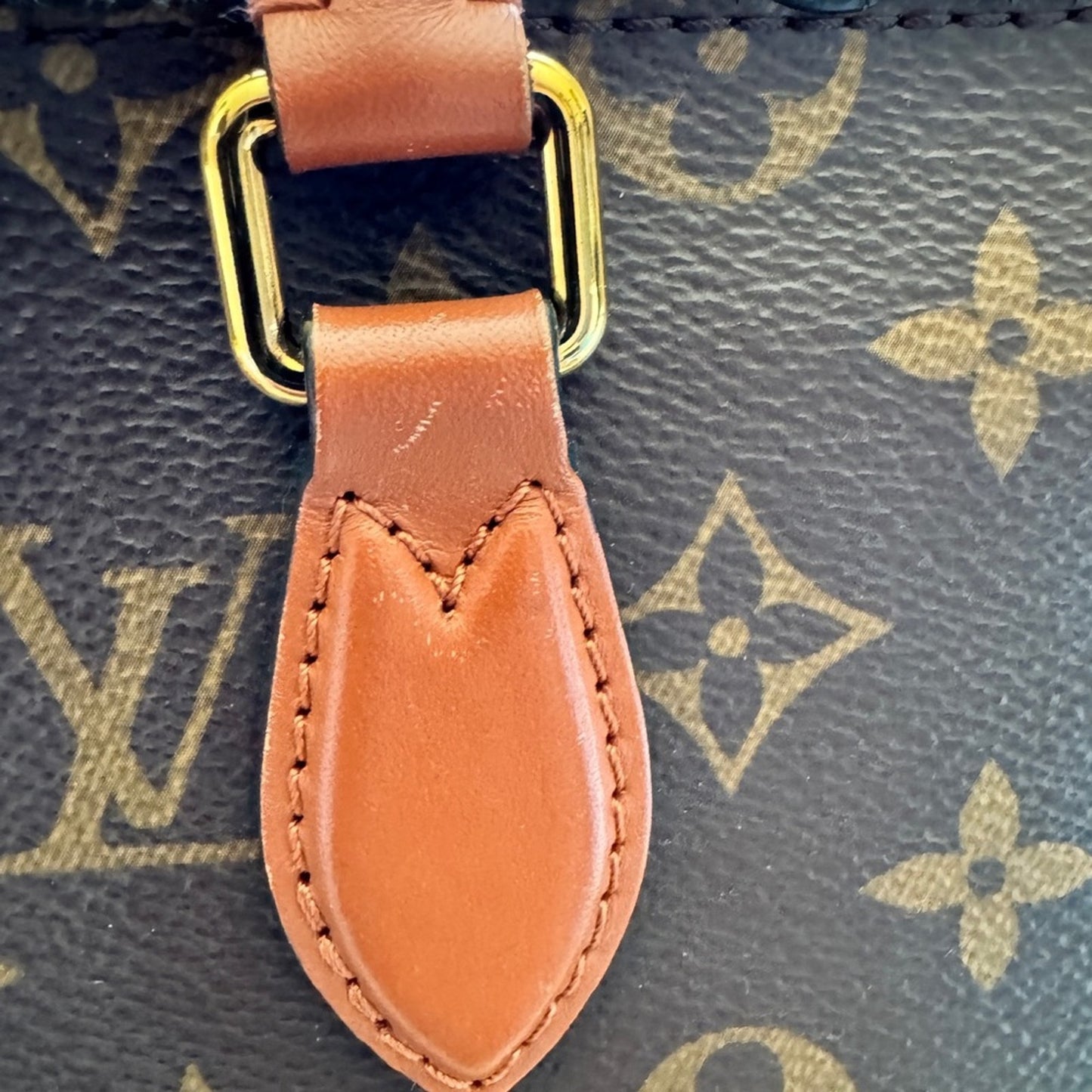 Authentic Louis Vuitton Flower Tote in monogram canvas!