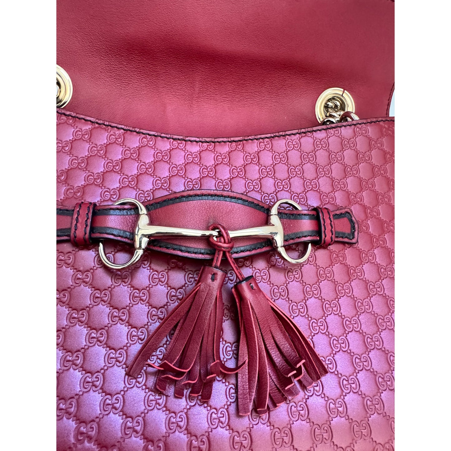 Stunning Gucci Microguccissima Emily Chain Shoulder Bag. Excellent Condition!