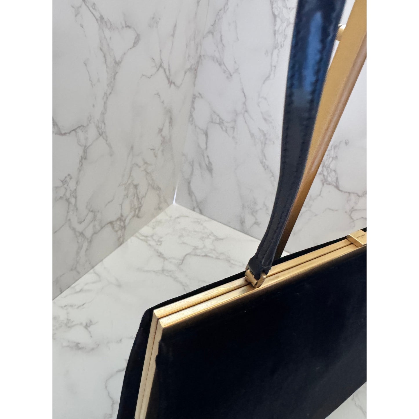 Yves Saint Laurent Le Anne-Marie Shoulder Bag in Black Velvet
