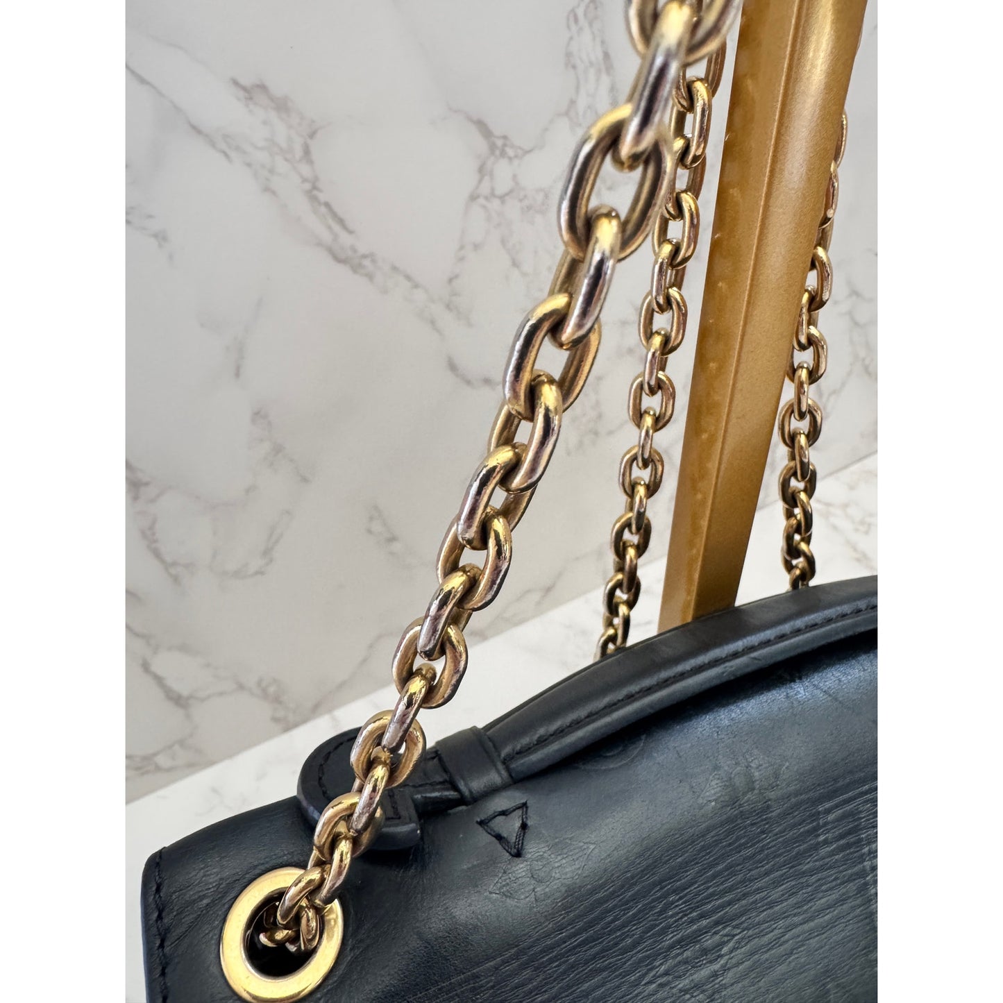 LV Monogram Cuir Plume Ecume Very Chain Bag in black