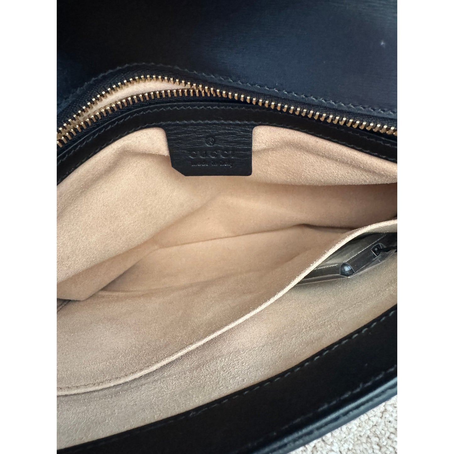 Gucci Rajah Broadway Clutch in Black Leather