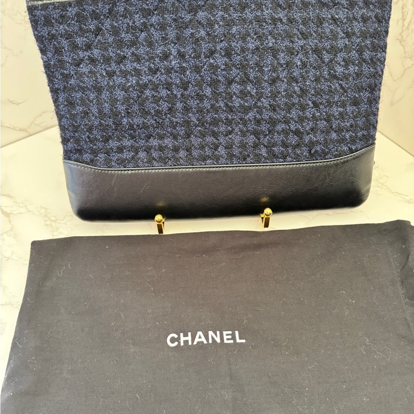 Chanel Gabrielle clutch in quilted tweed and calfskin leather