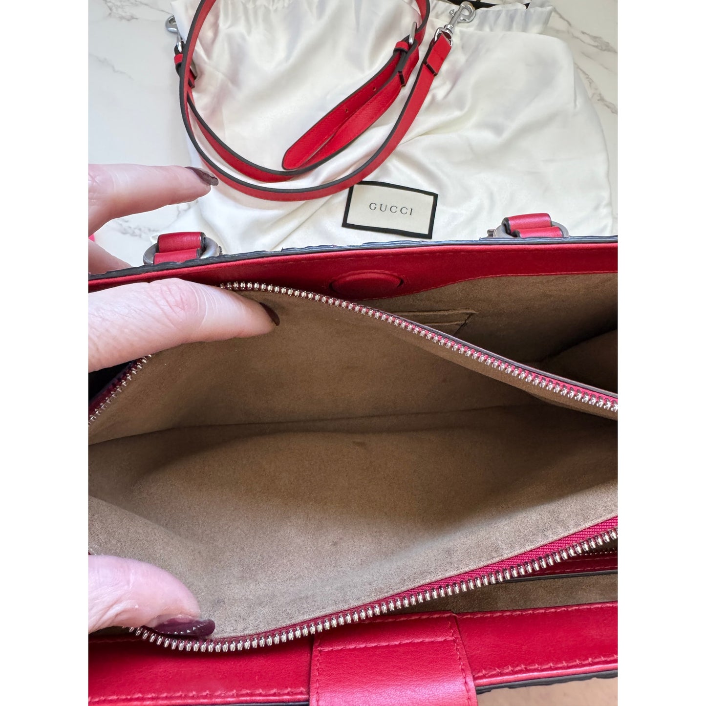 Gucci GG Supreme Canvas Arabesque Tote Bag