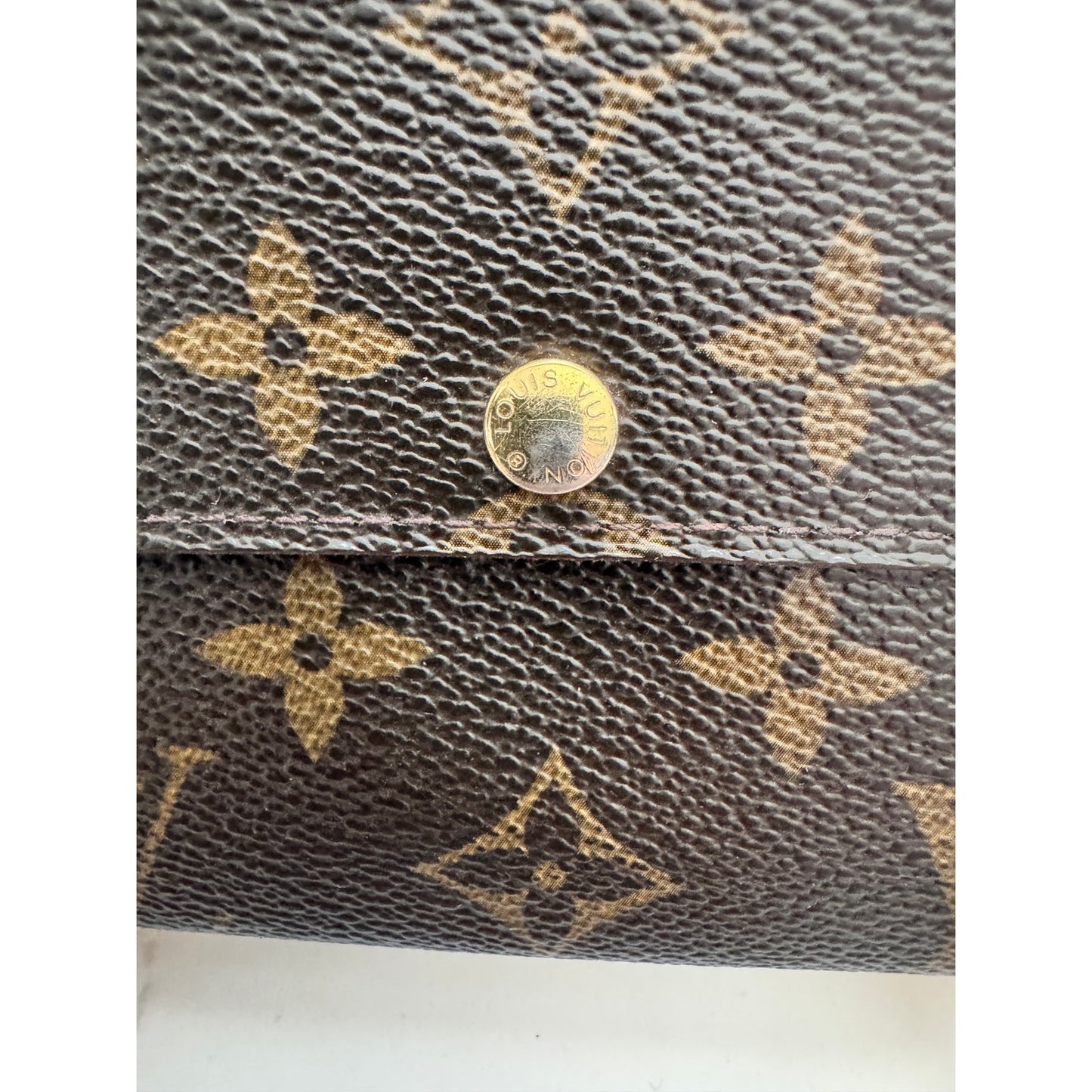 Louis Vuitton Sarah Long Wallet in Mongram Canvas