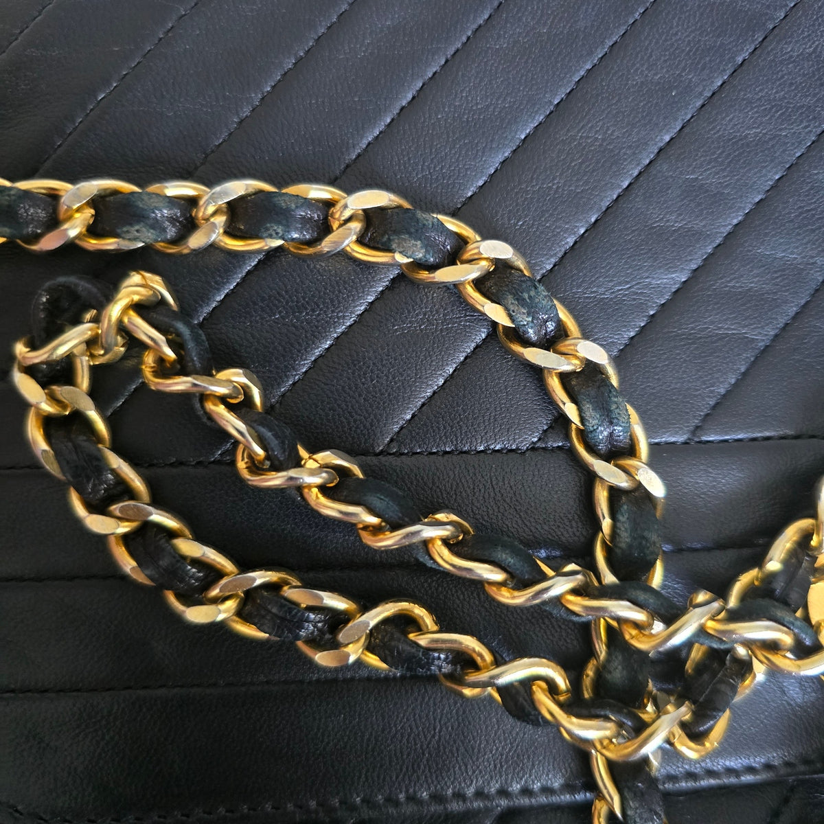 CHANEL Vintage Black Lambskin Diagonal Stitch Chain Flap Bag GHW