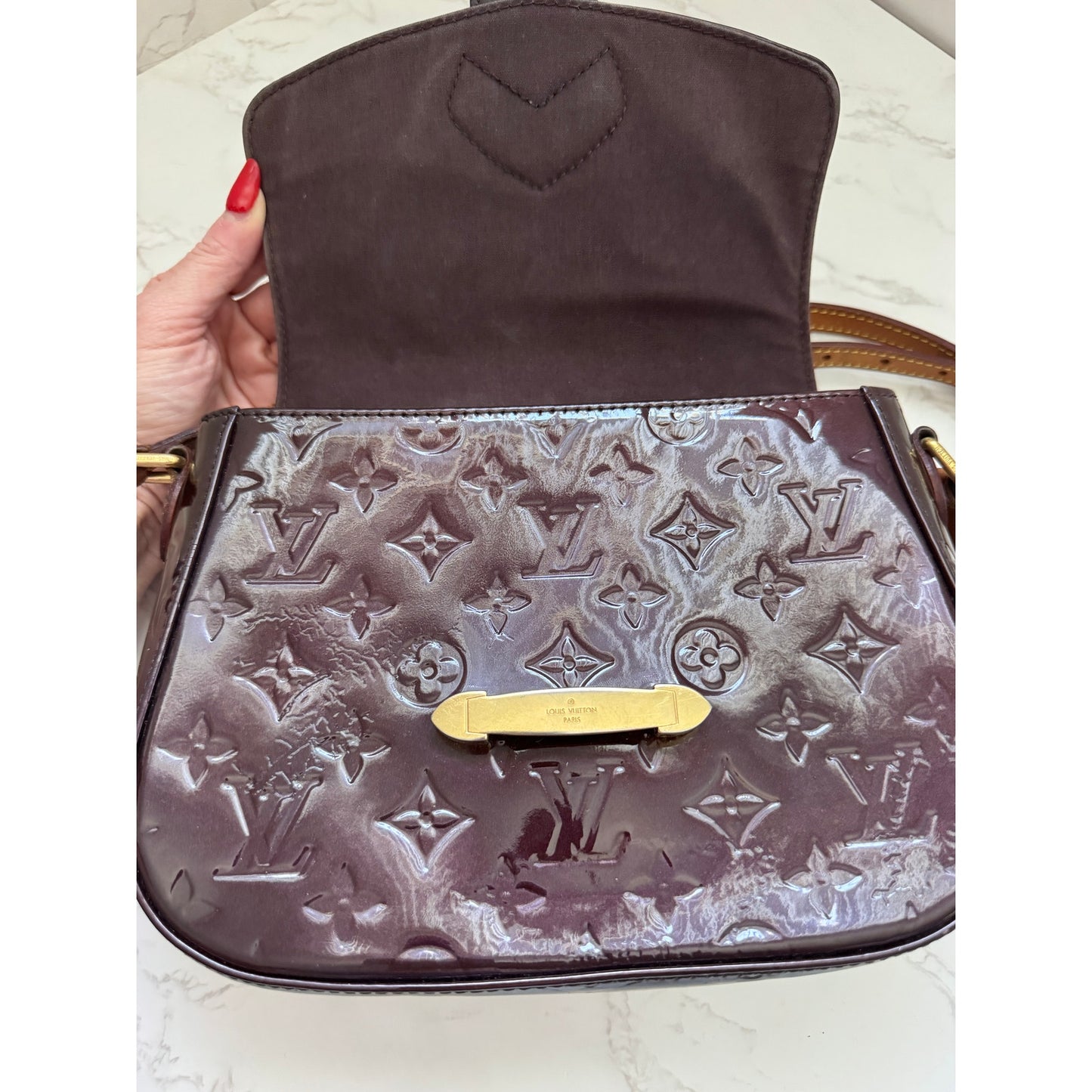Louis Vuitton Vernis Amarante Patent Leather Bellflower GM Shoulder Bag